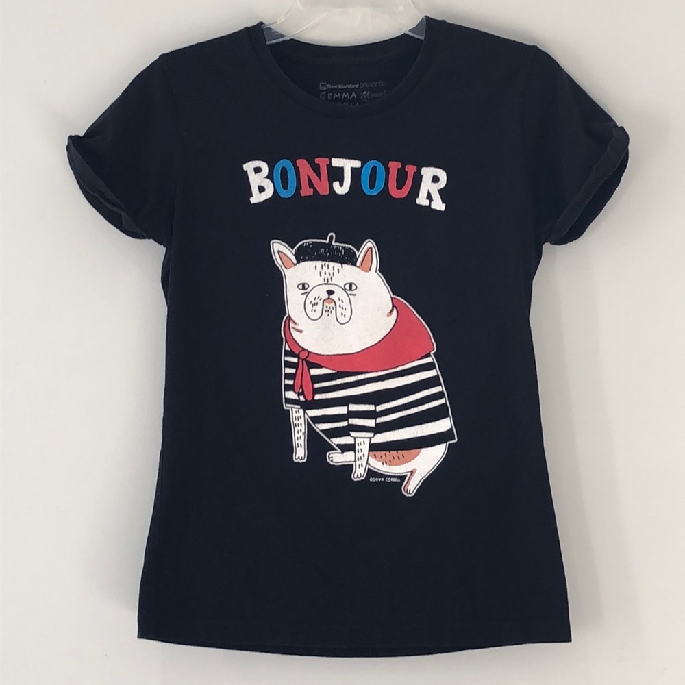 Cotton Tee. Size S Juniors: can fit womens size S. Black short sleeve t-shirt